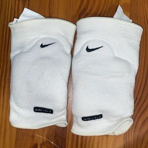dri•fit nike volleyball knee pads